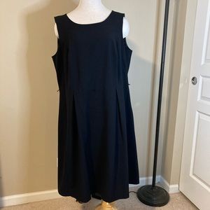 🛍NWOT Nine West dress in 16W